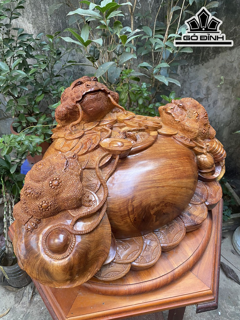 Tượng Tam Cóc Trấn Chum Gỗ Hương Cao 31 Ngang 62 Sâu 47 (cm)