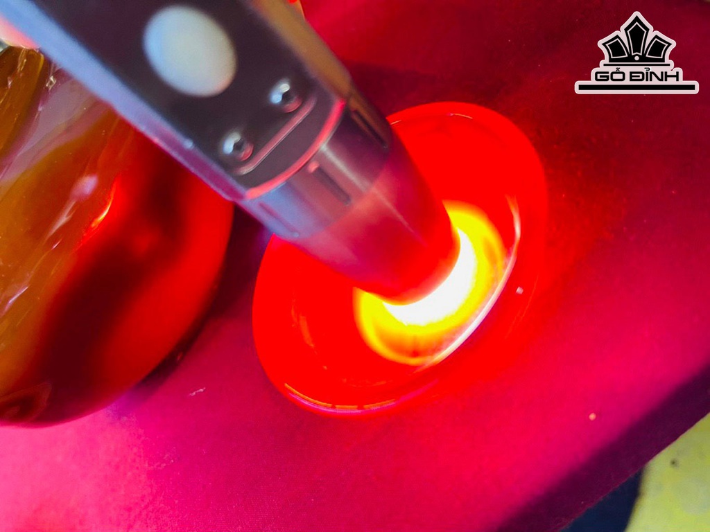 Bộ Ấm Chén Đá Mã Não Bình Cao 19 Chén Cao 6 (cm)