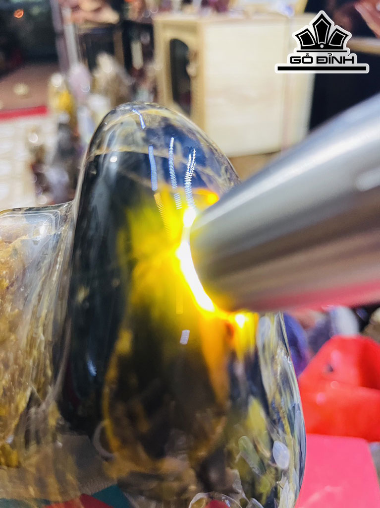 Tác Phẩm Gỗ Hóa Ngọc Cao 32 (cm) 4,2kg