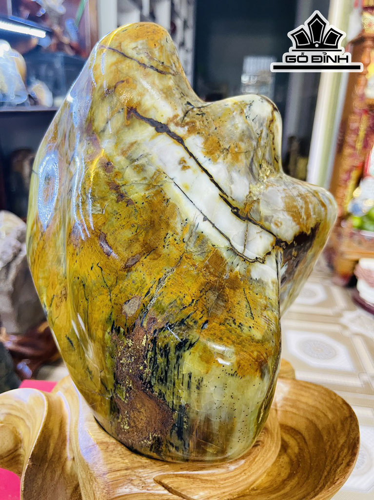 Tác Phẩm Gỗ Hóa Ngọc Cao 35 (cm) 8kg