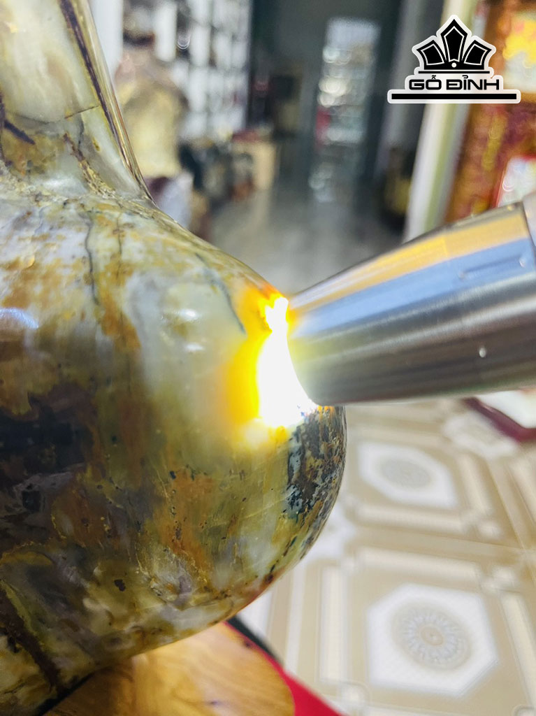 Tác Phẩm Gỗ Hóa Ngọc Cao 35 (cm) 8kg