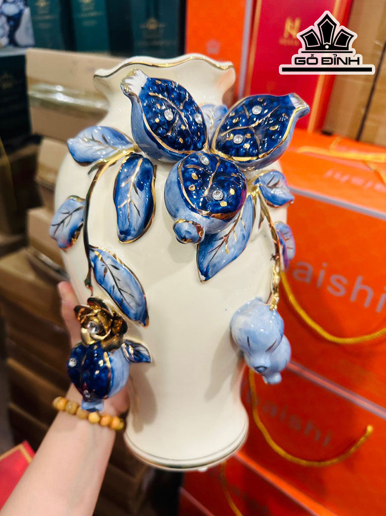 Bộ Bình Hoa Đắp Nổi Gốm Tàu