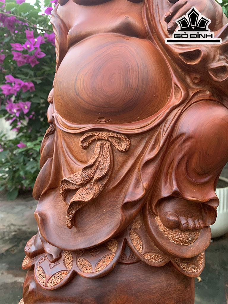 Tượng Phật Di Lặc Vác Cành Đào Gỗ Hương Cao 67 Ngang 25 Sâu 16 (cm)