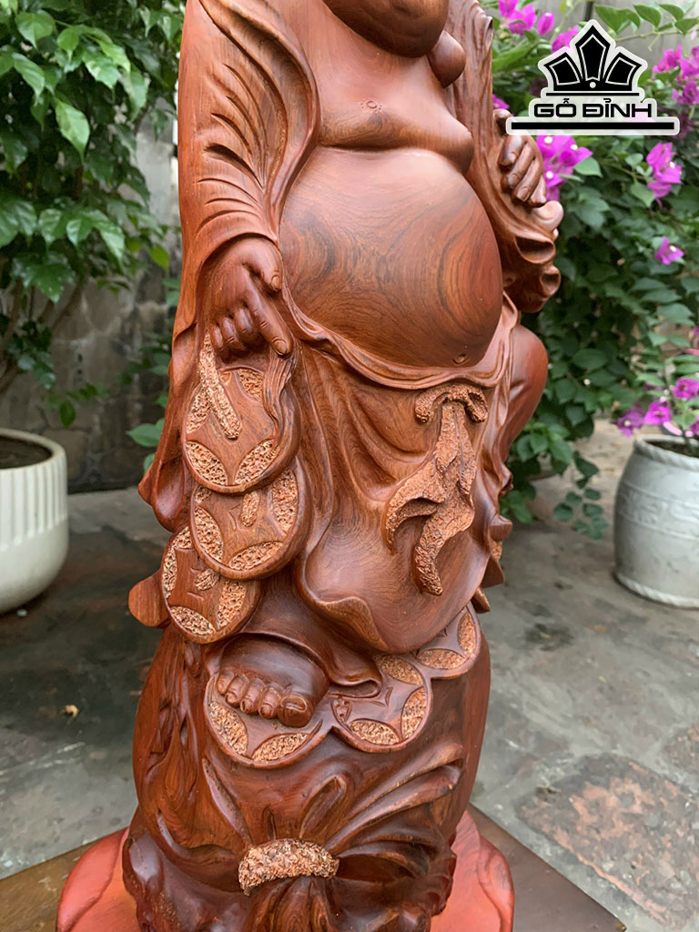 Tượng Phật Di Lặc Vác Cành Đào Gỗ Hương Cao 67 Ngang 25 Sâu 16 (cm)