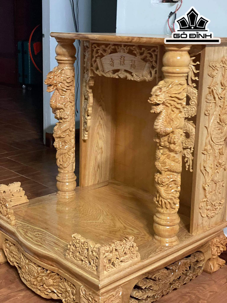 Bàn Thờ Ông Địa Gỗ Pơ Mu Cao 89 Ngang 61 Sâu 61 (cm)