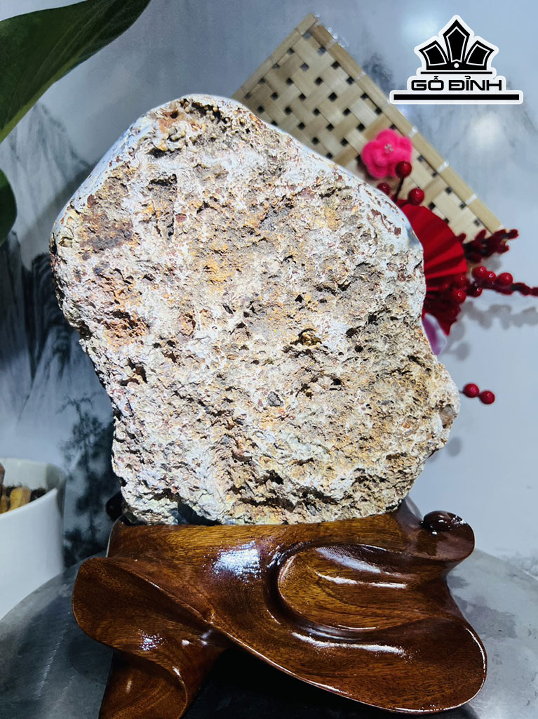 Tác Phẩm Đá Mã Não Cao 30 Ngang 20 (cm) 6,3kg