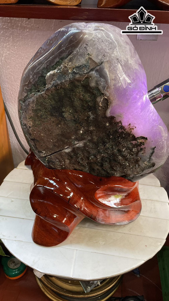 Tinh Thể Đá Thạch Anh Tím Cao 37 Ngang 26 (cm) 11,2kg