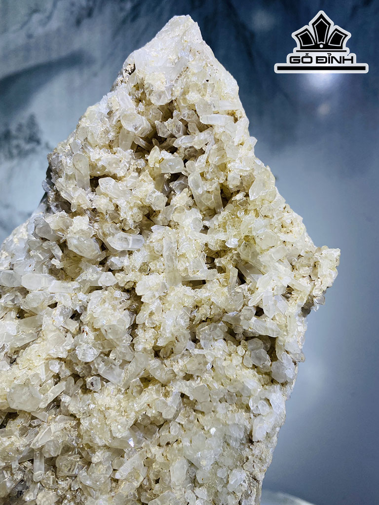 Tinh Thể Đá Thạch Anh Trắng Cao 27 Ngang 14 (cm) 2,3kg
