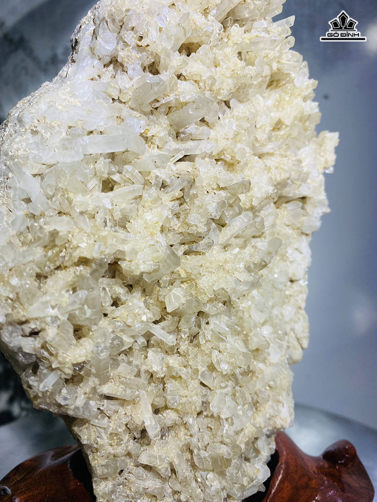 Tinh Thể Đá Thạch Anh Trắng Cao 27 Ngang 14 (cm) 2,3kg