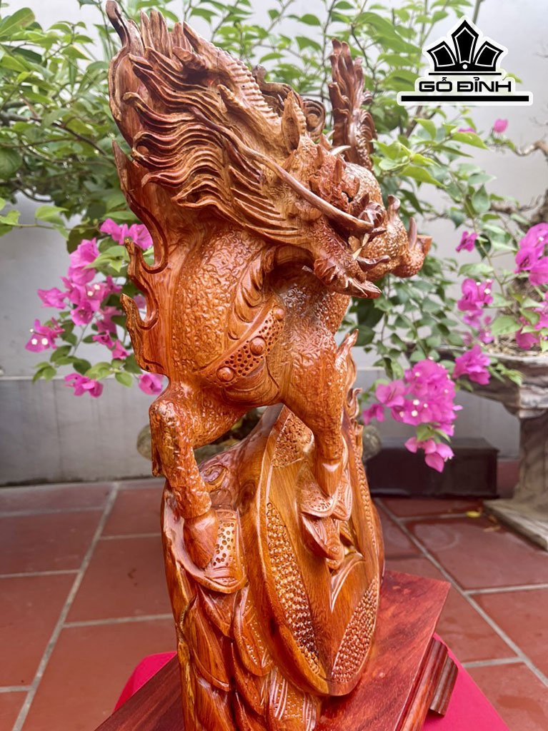 tuong-long-ma-go-huong-cao-55-ngang-38-sau-14-cm-418820