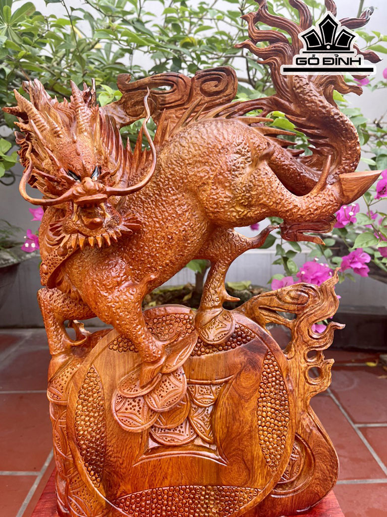 tuong-long-ma-go-huong-cao-55-ngang-38-sau-14-cm-418822