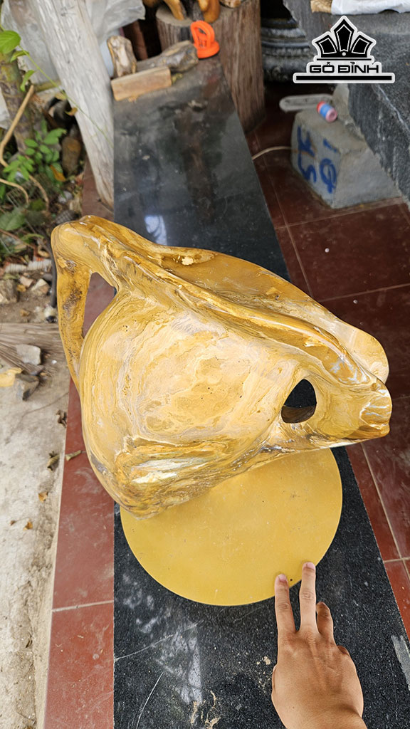 Tác Phẩm Bình Đá Canxedon Cao 40 Ngang 36 (cm) 24kg