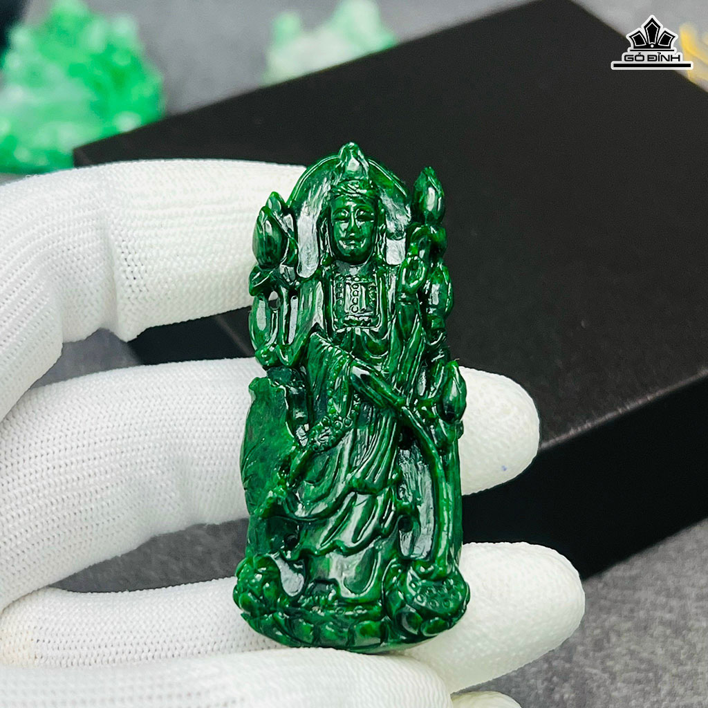 Mặt Dây Chuyền Quan Âm Đá Cẩm Thạch Cao 61 Ngang 24 (mm)