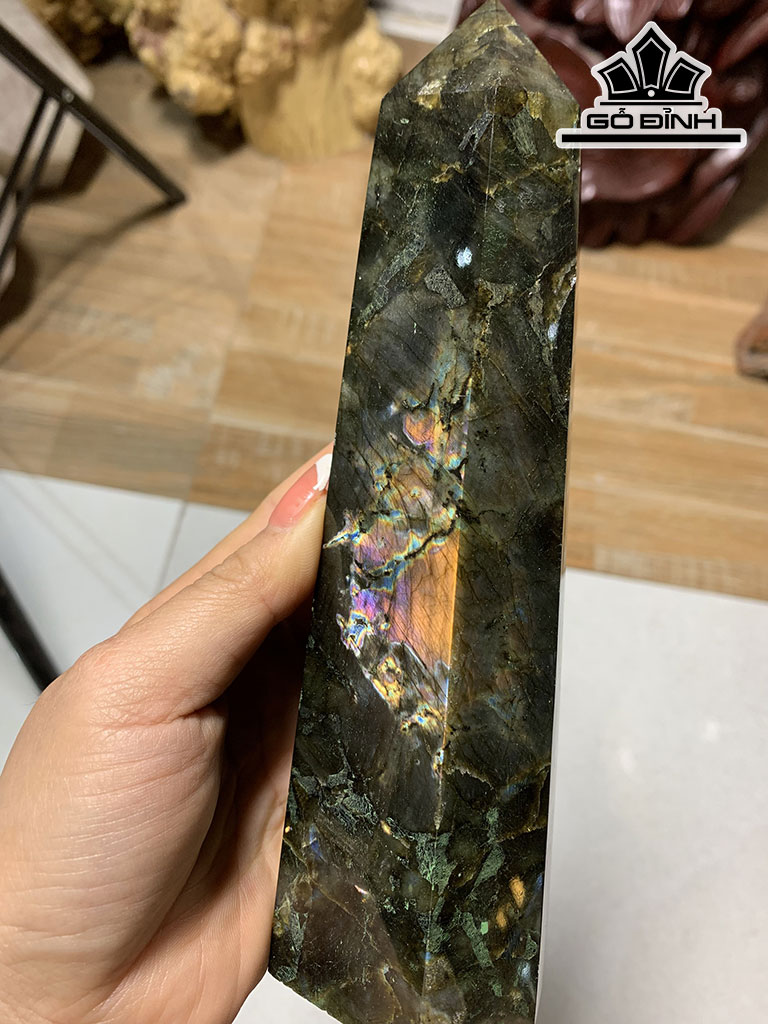 Trụ Đá Đá Xà Cừ (Labradorite) Cao 20 Ngang 6 (cm) 0,8kg