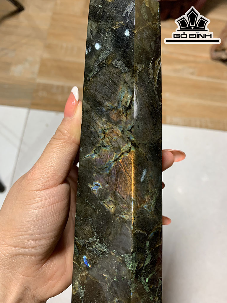 Trụ Đá Đá Xà Cừ (Labradorite) Cao 20 Ngang 6 (cm) 0,8kg