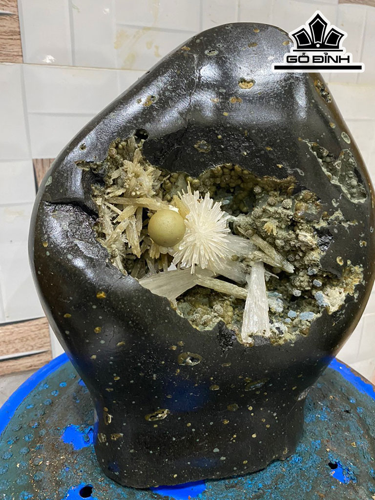 Bông Hoa Ưu Đàm Đá Trầm Tích Cao 25 (cm) 6kg