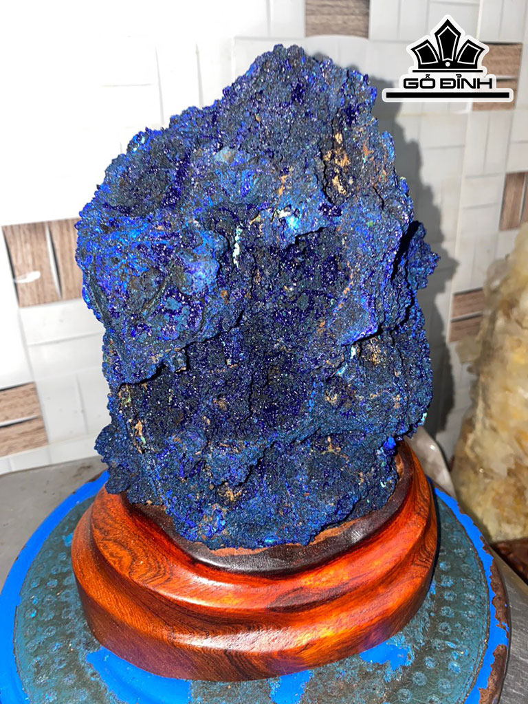 Tác Phẩm Đá Azurite Cao 26 (cm) 4,5kg