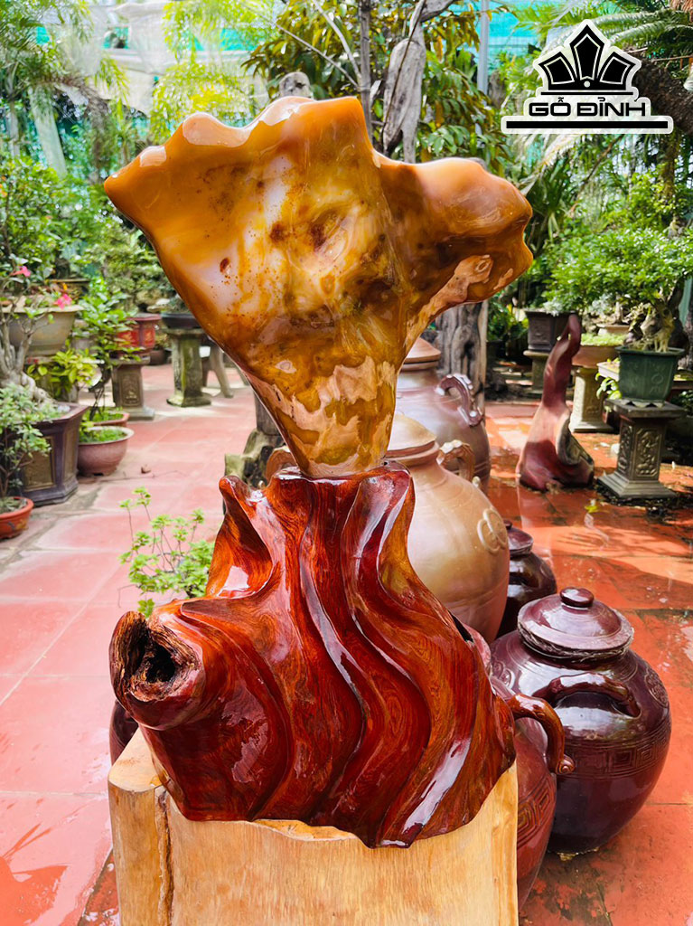 Tác Phẩm Đá Mã Não Cao 60 (cm) 29,5kg