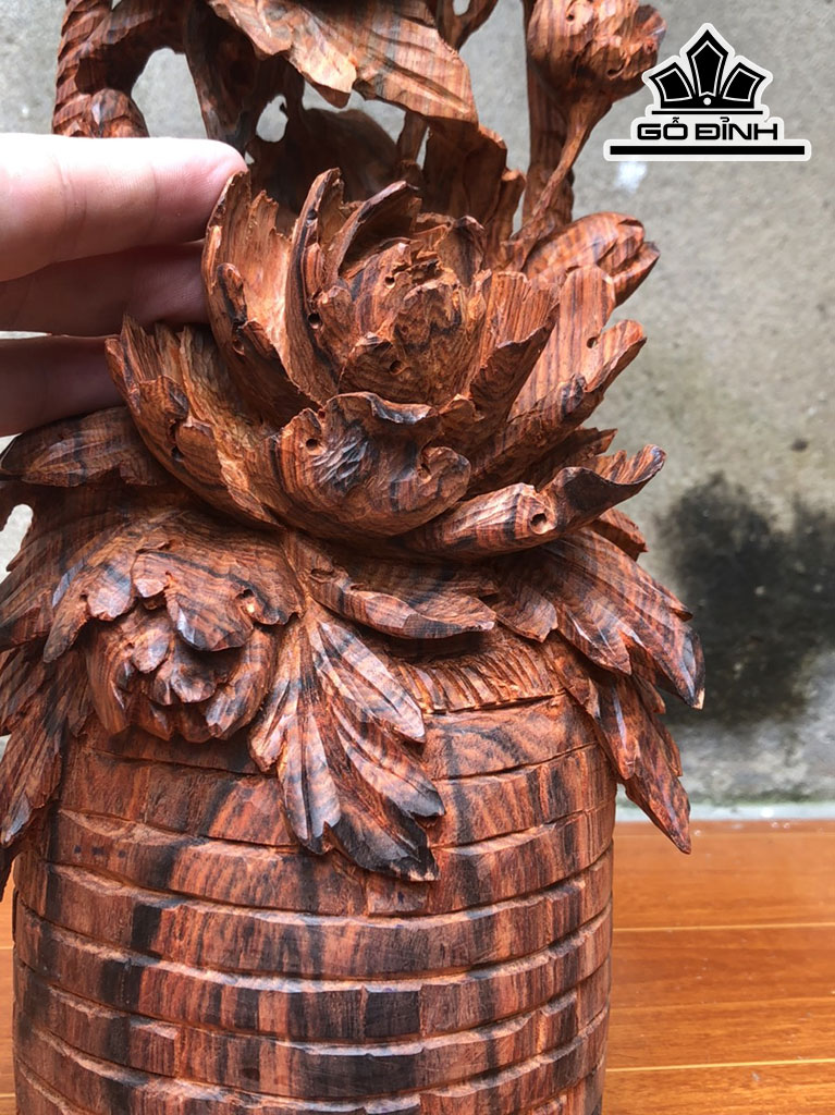 Giỏ Hoa Phù Dung Gỗ Trắc Cao 37 Ngang 15 Sâu 12 (cm)