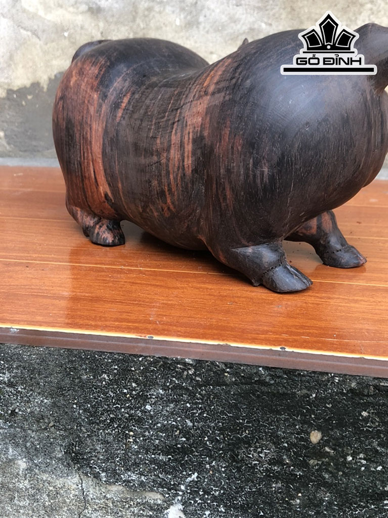 Tượng Heo Gỗ Trắc Cao 14 Ngang 25 Sâu 10 (cm)