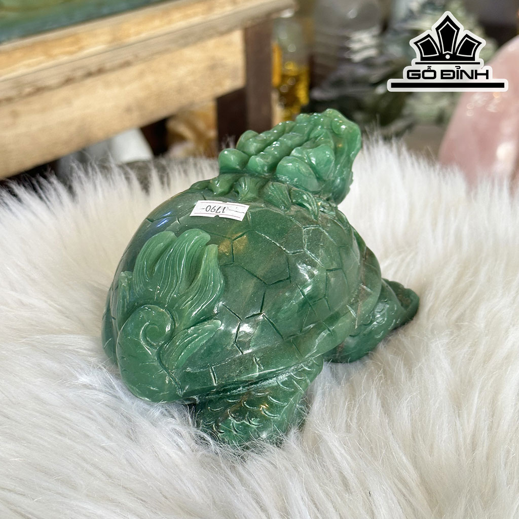 Long Quy Đá Thạch Anh Xanh Cao 16 Ngang 8 (cm) 2,06kg