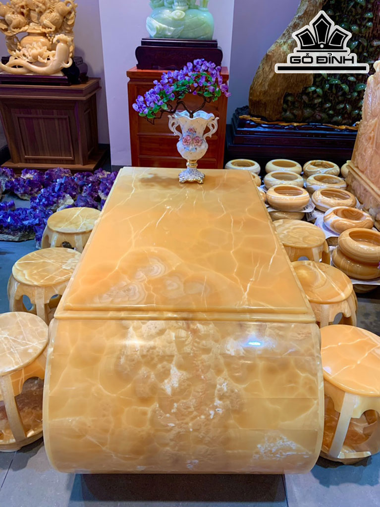 Bộ Bàn Ghế Đá Ngọc Hoàng Long