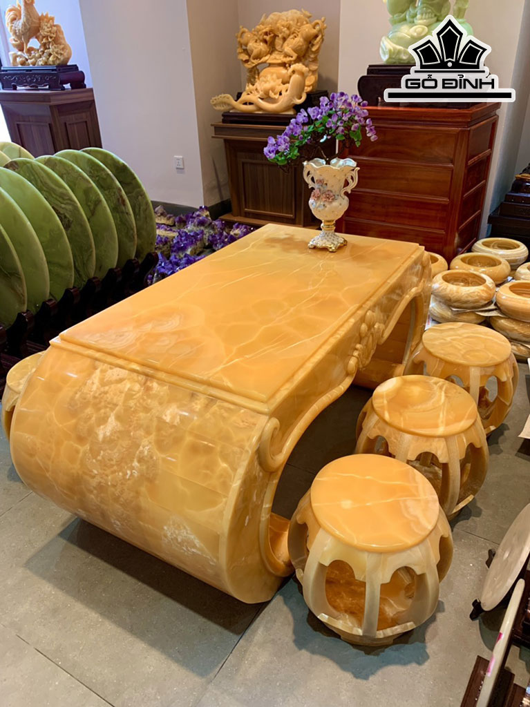 Bộ Bàn Ghế Đá Ngọc Hoàng Long