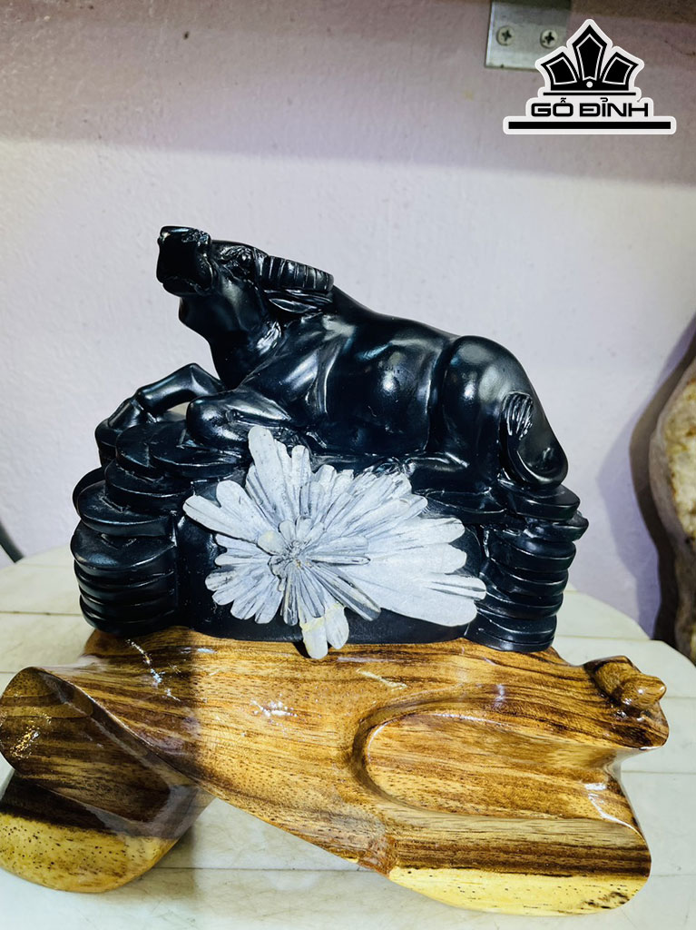 Tác Phẩm Cúc Hóa Thạch Cao 20 Ngang 18 (cm) 4kg