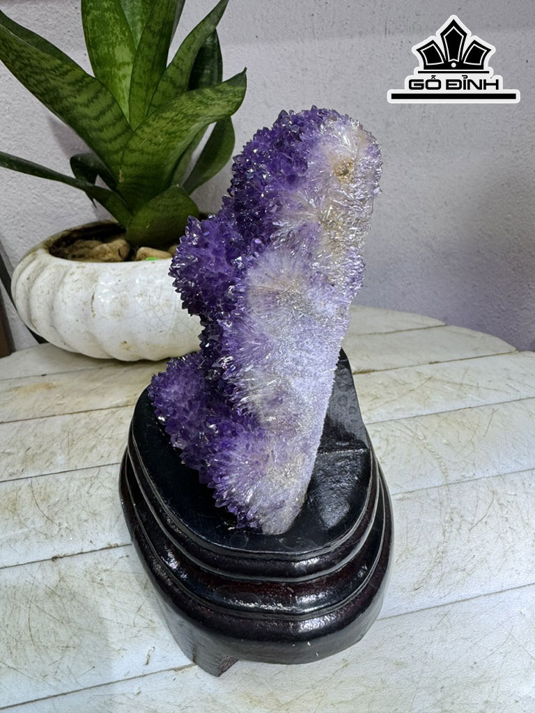 Tinh Thể Đá Thạch Anh Tím Cao 16 Ngang 9 (cm) 1kg