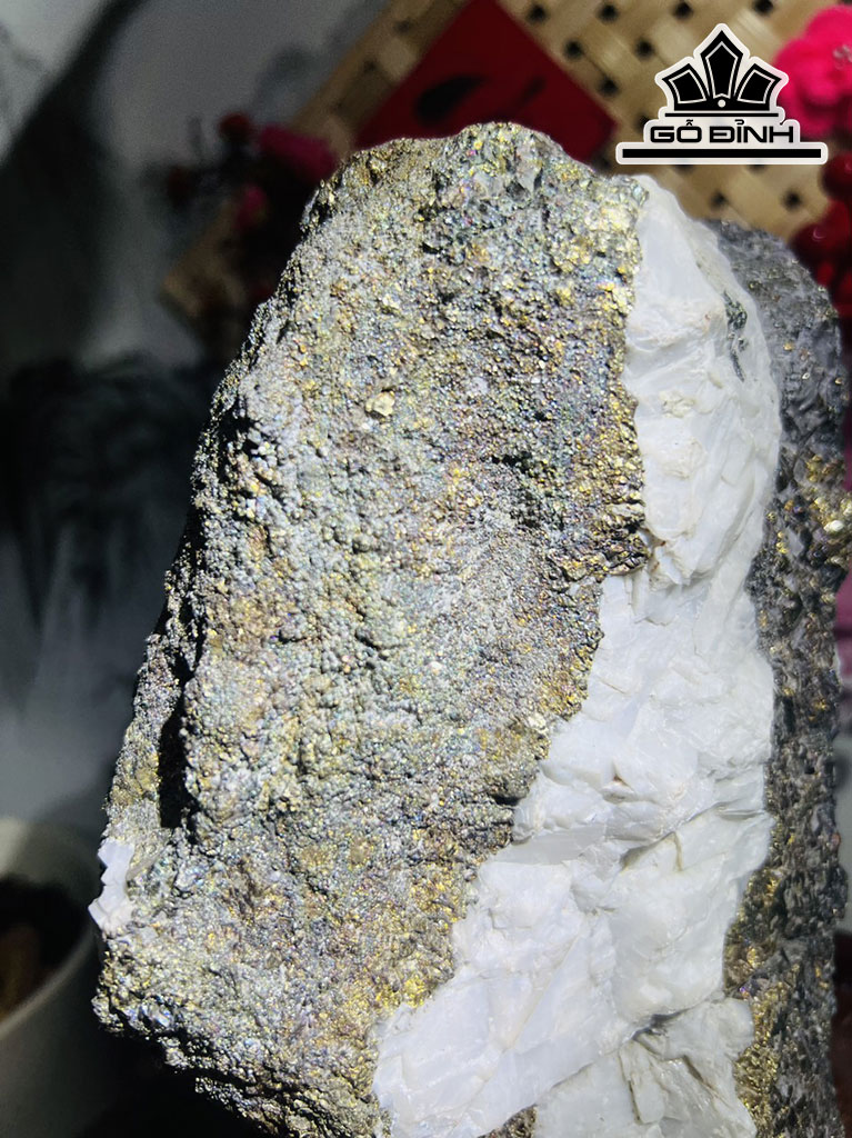Vàng Găm Tinh Thể Đá Pyrite Cao 27 Ngang 18 (cm) 8,1kg