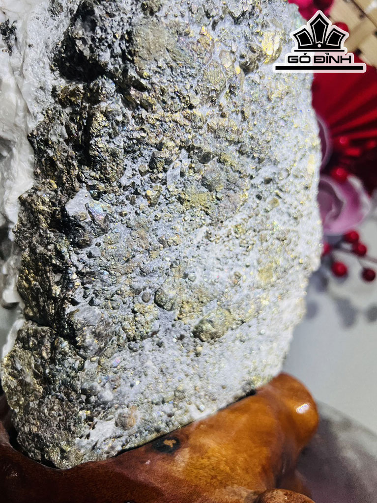 Vàng Găm Tinh Thể Đá Pyrite Cao 27 Ngang 18 (cm) 8,1kg