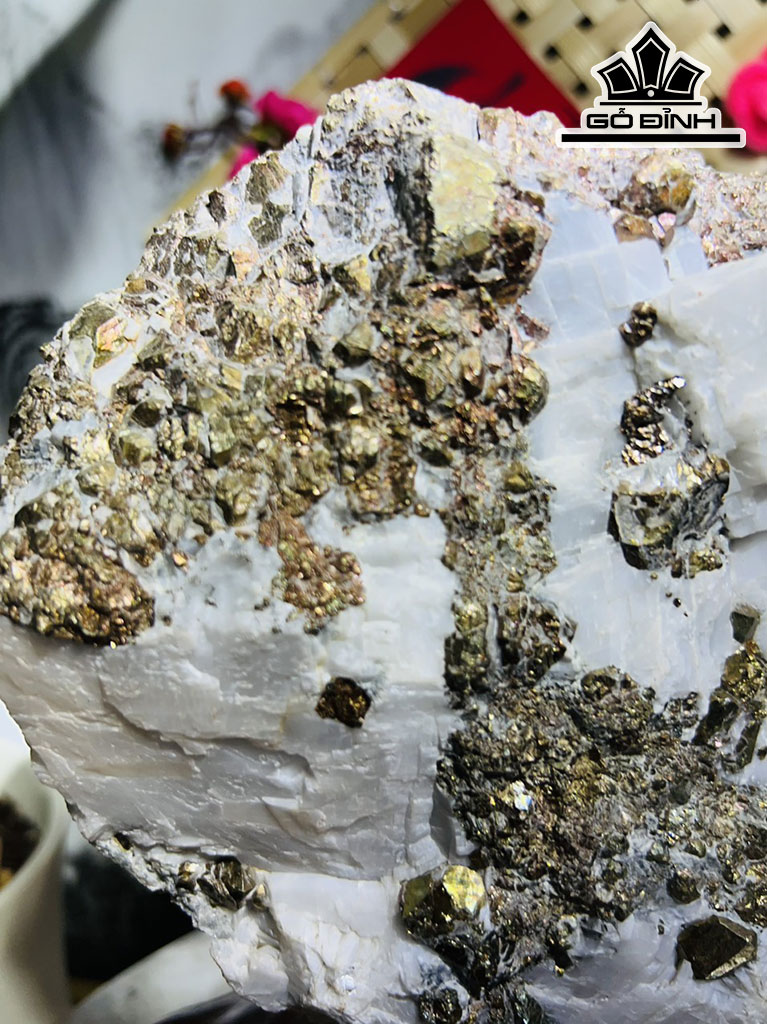 Vàng Găm Tinh Thể Đá Pyrite Cao 27 Ngang 22 (cm) 8,4kg