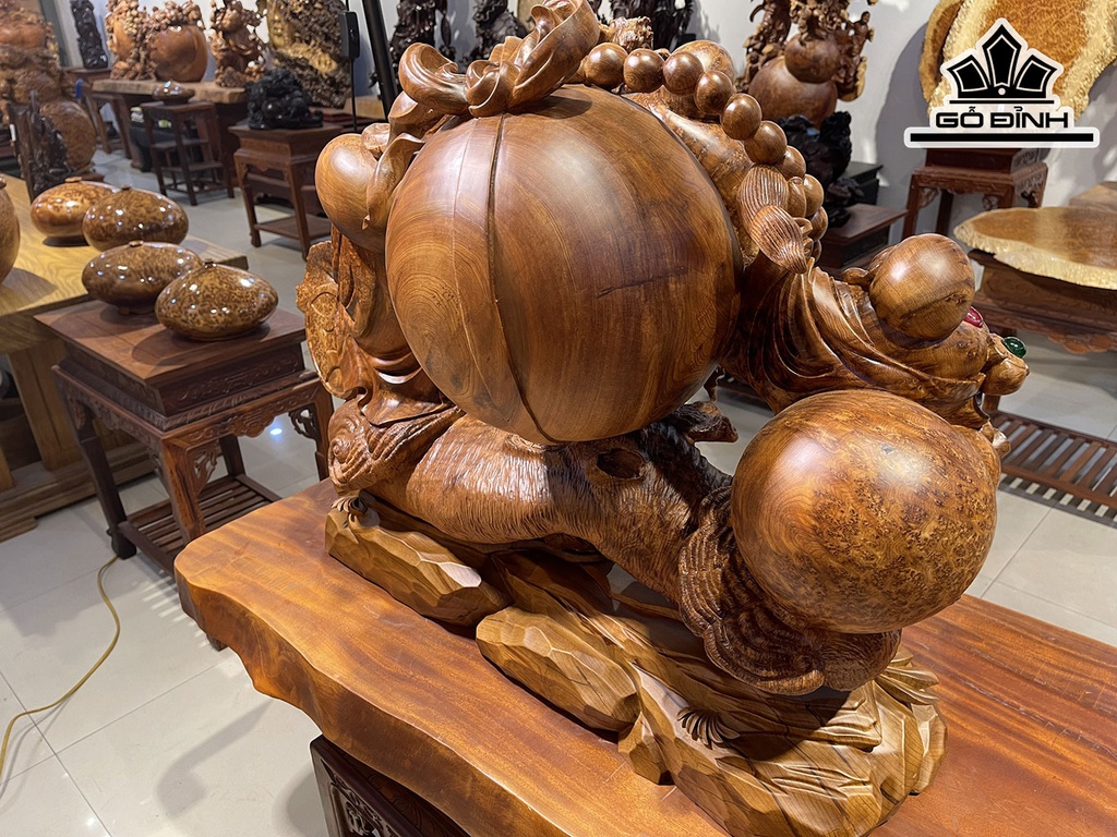 bo-ngu-phuc-go-nu-ngoc-am-cao-56-ngang-95-sau-40-cm-cao-ca-de-68-cm-420870