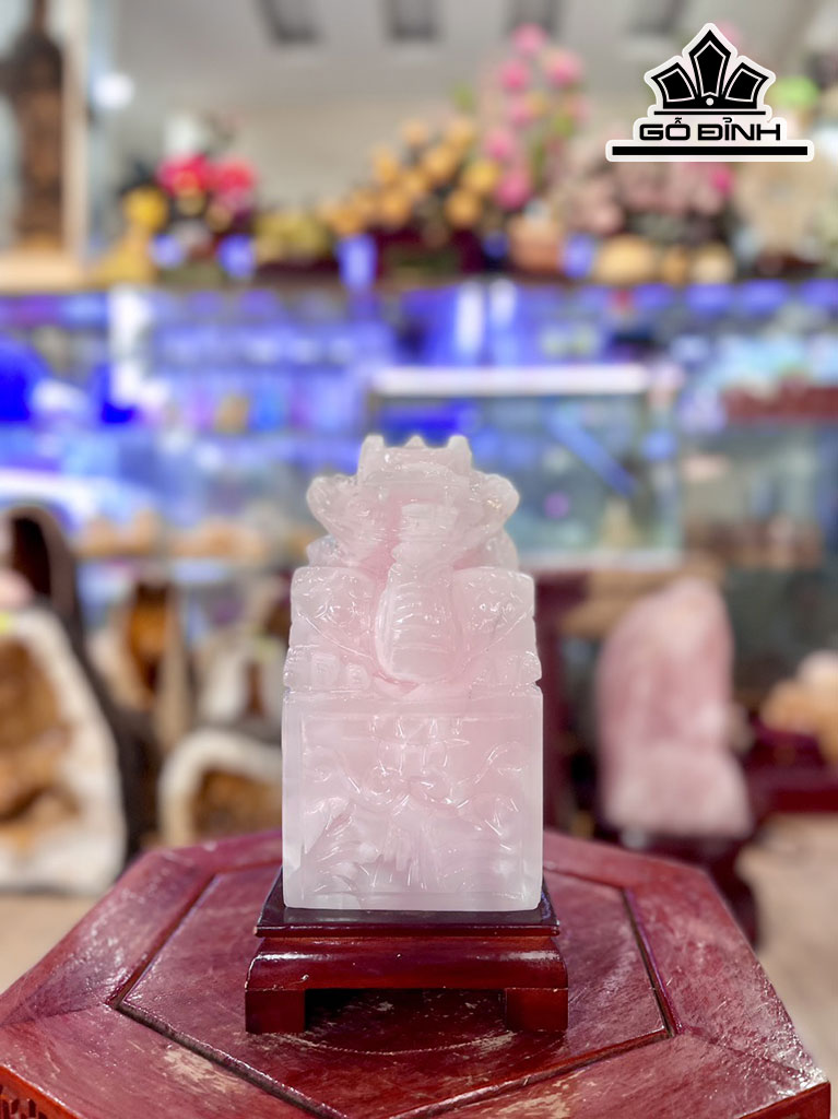 Ấn Rồng Đá Thạch Anh Hồng Cao 15 (cm) 1,99kg