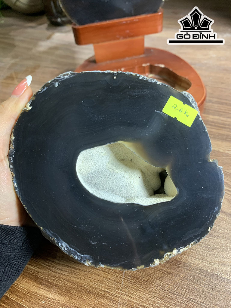 Bát Tụ Bảo Đá Mã Não Cao 18,3 Ngang 16 Sâu 16 (cm) 2,6kg