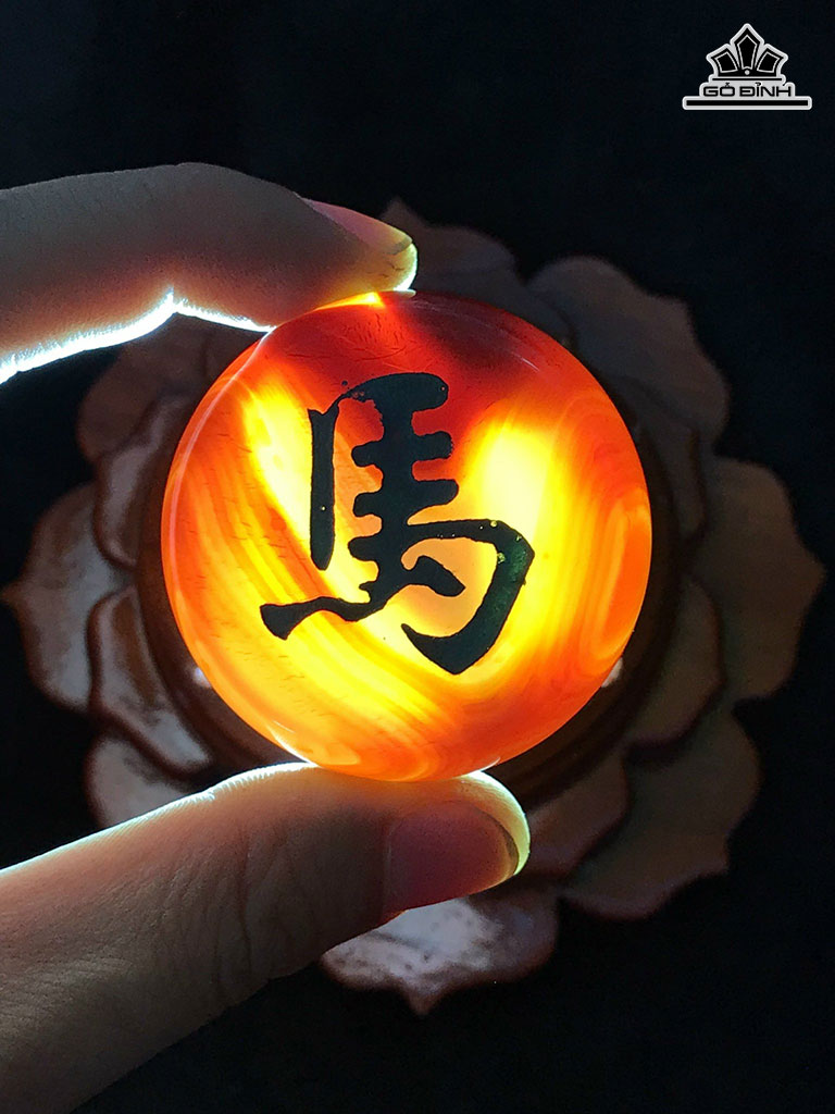 Bộ Cờ Tướng Đá Mã Não Cao 4,5 Ngang 1,39 (cm)