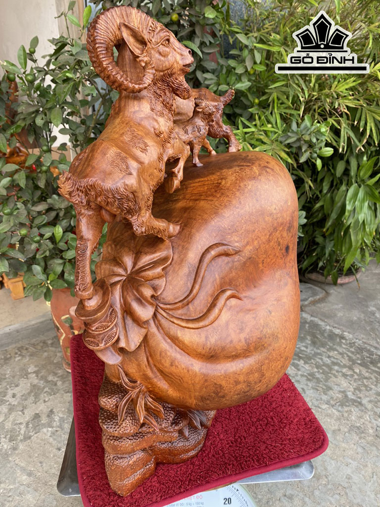 tuong-tam-duong-go-nu-huong-cao-59-ngang-43-sau-28-cm-421689