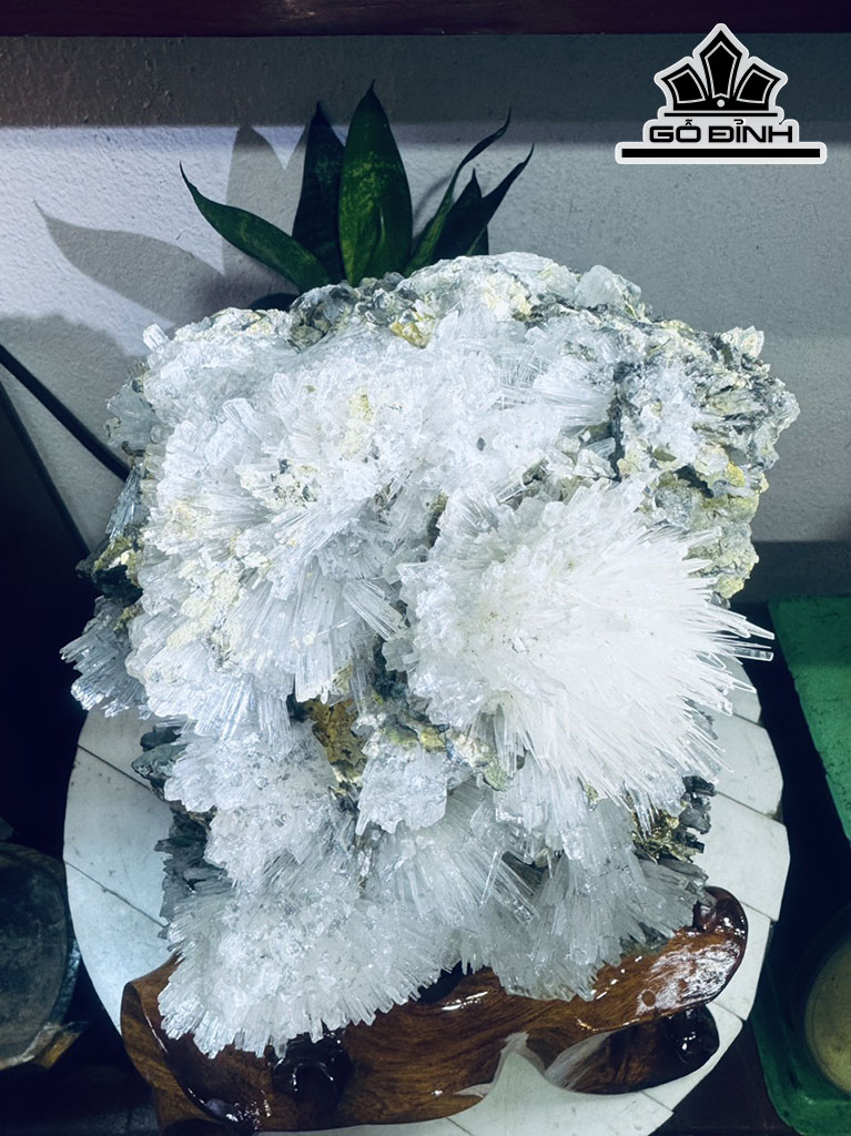 Bông Hoa Ưu Đàm Đá Trầm Tích Cao 35 Ngang 20 (cm) 10kg