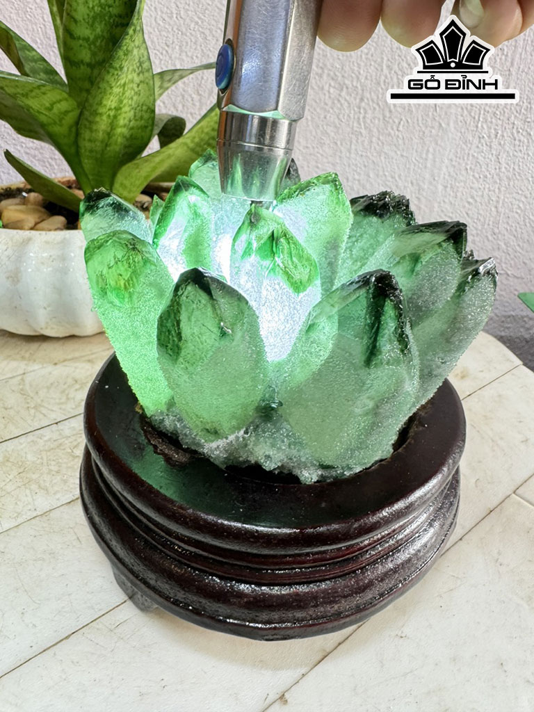 Bụi Tinh Thể Đá Thạch Anh Xanh Cao 14 Ngang 14 (cm) 1,5kg