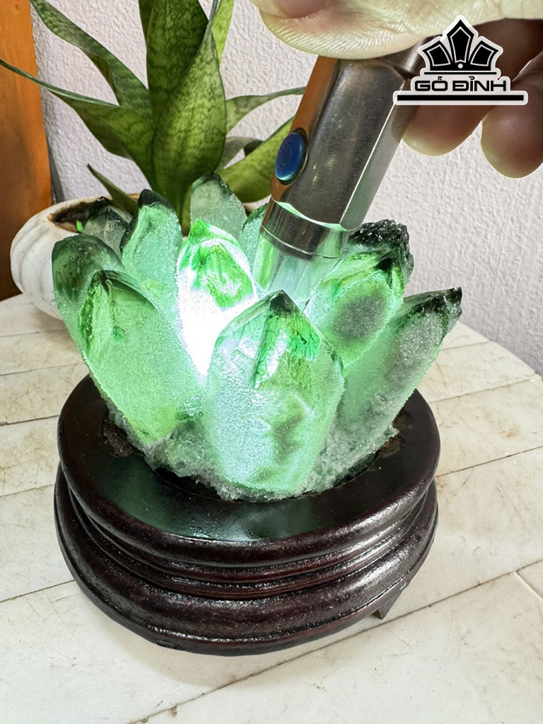 Bụi Tinh Thể Đá Thạch Anh Xanh Cao 14 Ngang 14 (cm) 1,5kg