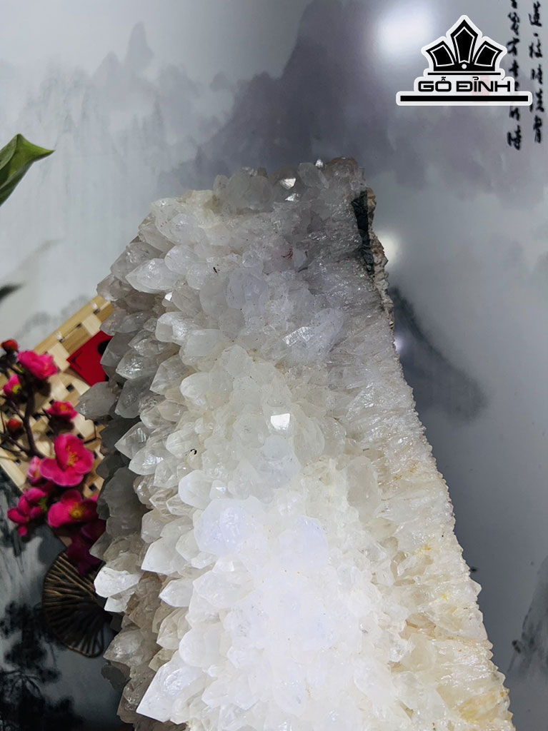 Tinh Thể Đá Thạch Anh Trắng Cao 47 Ngang 23 (cm) 14,7kg