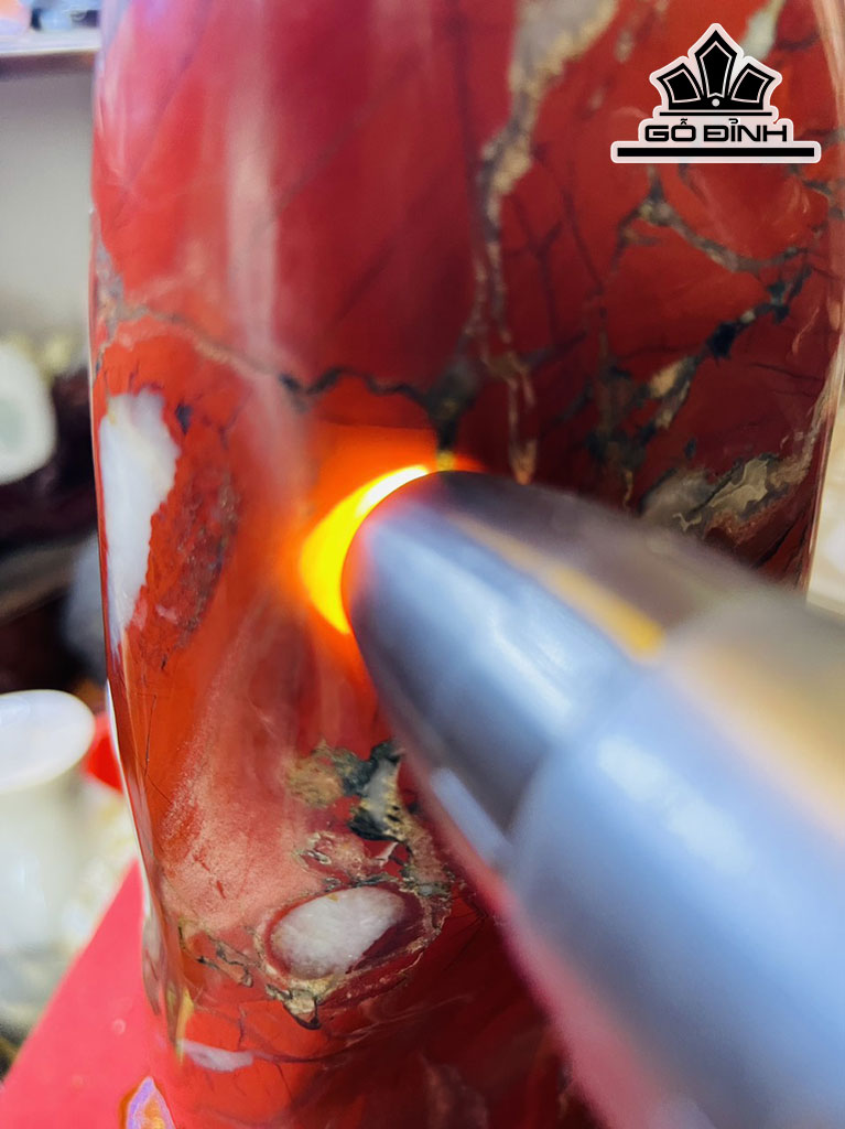 Tác Phẩm Cây Đá Jasper Cao 36 (cm) 4,2kg