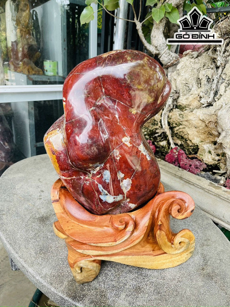 Tác Phẩm Đá Canxedon Cao 55 (cm) 27kg