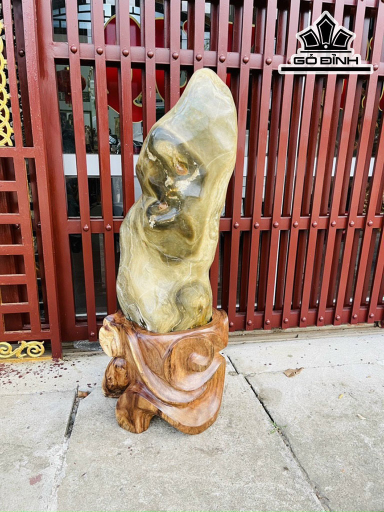Tác Phẩm Đá Canxedon Cao 119 (cm) 150kg