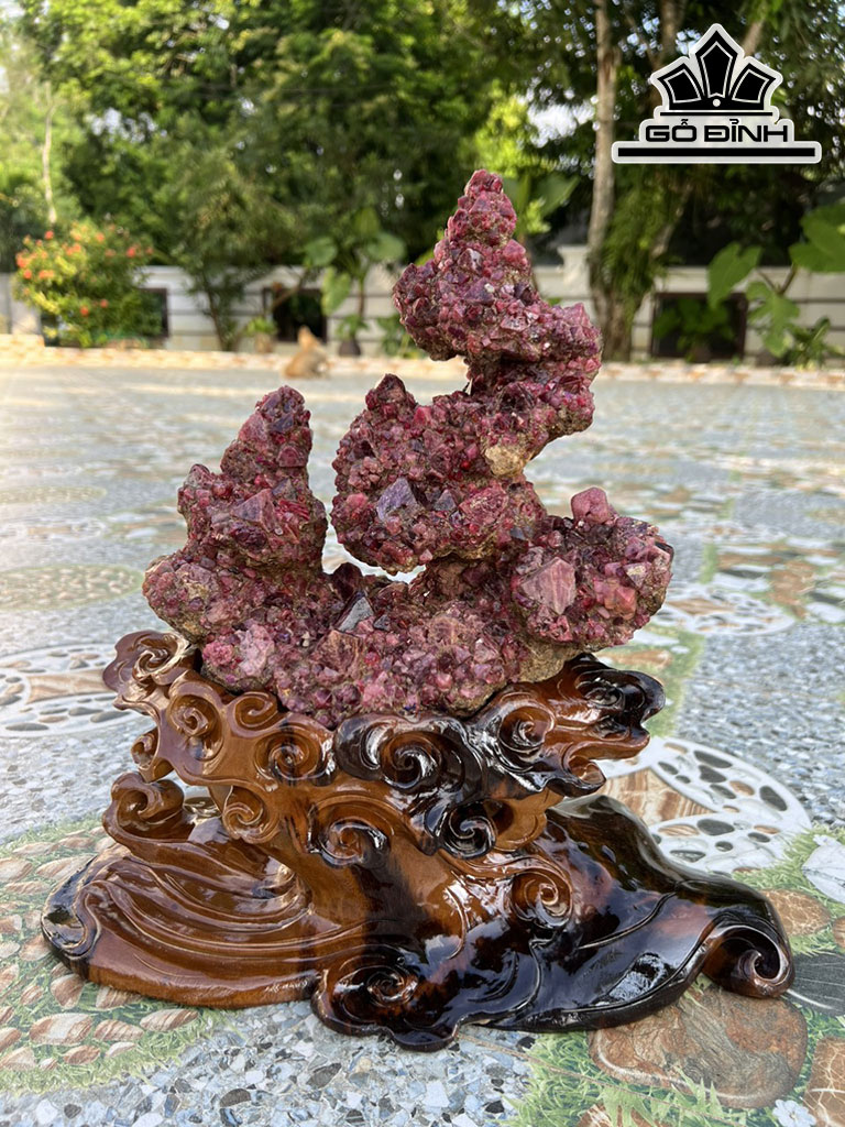 Tinh Thể Đá Spinel Cao 37 (cm) 5kg