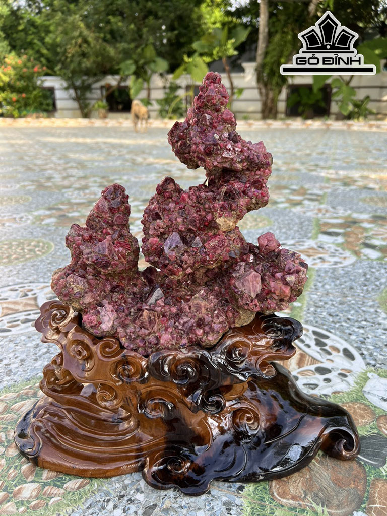 Tinh Thể Đá Spinel Cao 37 (cm) 5kg