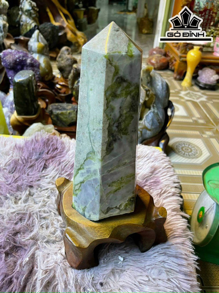 Trụ Đá Đá Serpentine Cao 30 (cm) 3,1kg