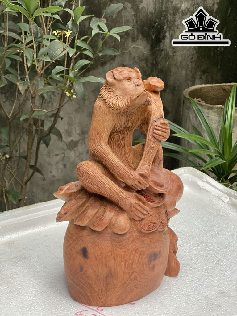 tuong-khi-go-cam-cao-31-ngang-21-sau-14-cm-422246