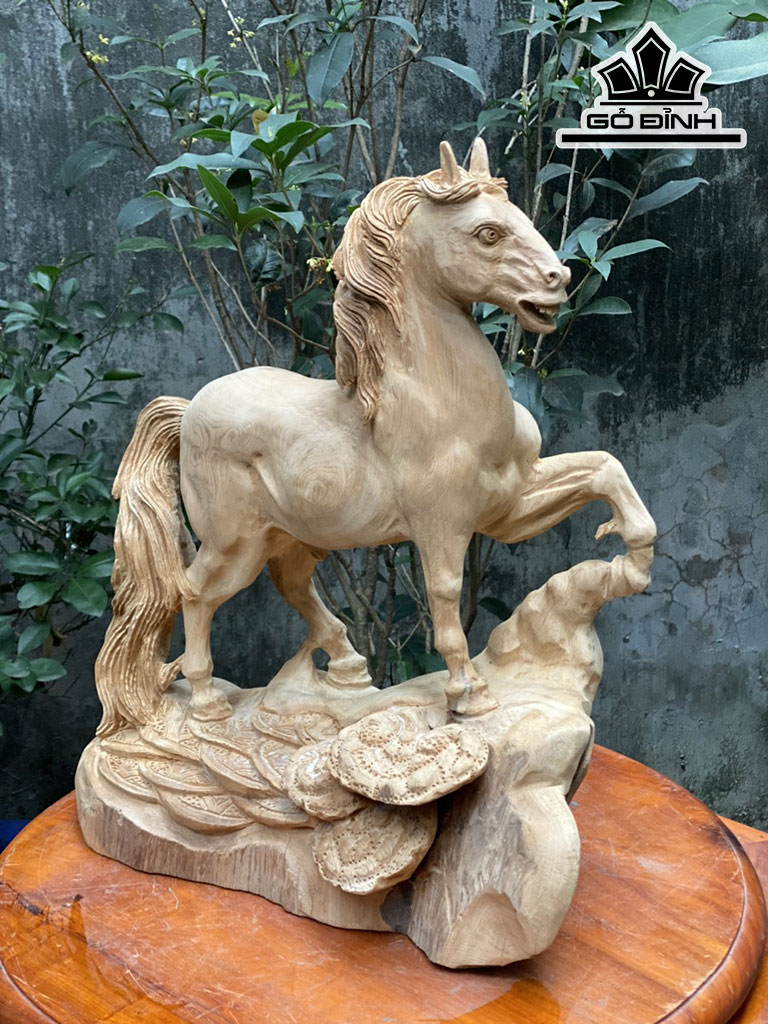 tuong-nhat-ma-thong-dong-go-ngoc-am-cao-45-ngang-40-sau-19-cm-422252