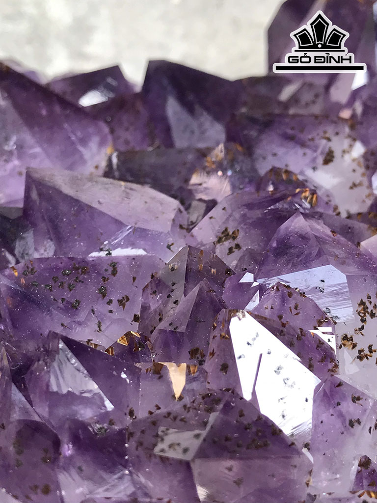 Khối Tinh Thể Đá Thạch Anh Tím Cao 37 Ngang 28 Sâu 15 (cm) 13,85kg